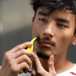 Oneblade Face + Body  Hybrid Electric Trimmer and Shaver, QP263070